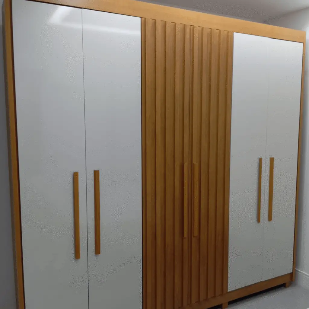 Montagem de Guarda Roupas com ripado em Aracaju - SE